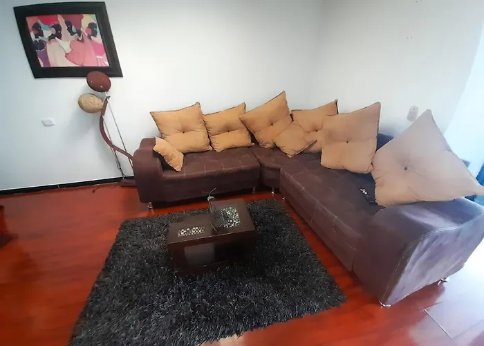 Apartamento Familiar, Amplio, Cerca Al Aeropuerto El Dorado