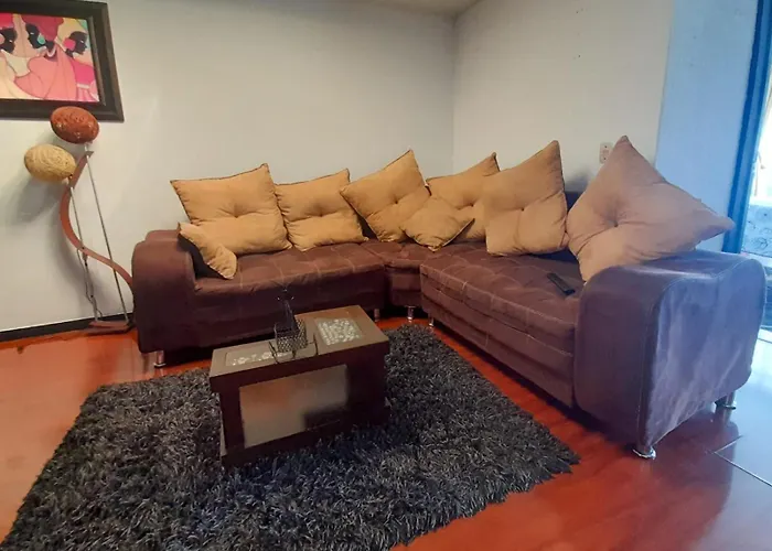 Apartamento Familiar, Amplio, Cerca Al Aeropuerto El Dorado