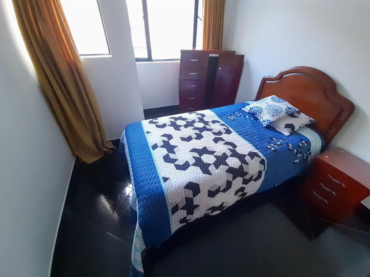 Muy Cerca Al Aeropuerto El Dorado, Familiar, Amplio Apartment *